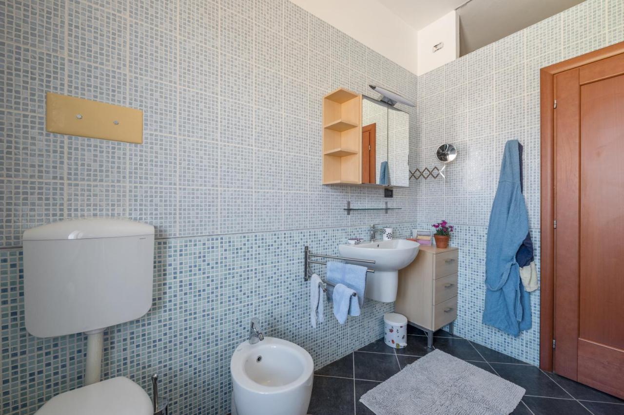 Oltretorrente Ampio Appartamento Con Balconi Parma Dış mekan fotoğraf