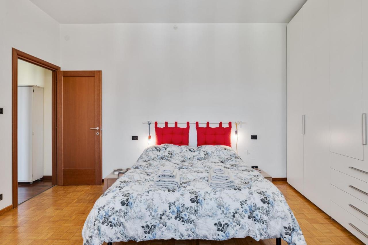 Oltretorrente Ampio Appartamento Con Balconi Parma Dış mekan fotoğraf